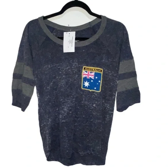 CHASER AUSTRALIA RAGLAN OLYMPIADS FOOTBALL T NWT❣️ - Picture 2 of 5